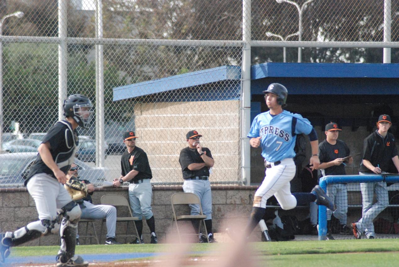 Chargers dropped to Ventura 9-5