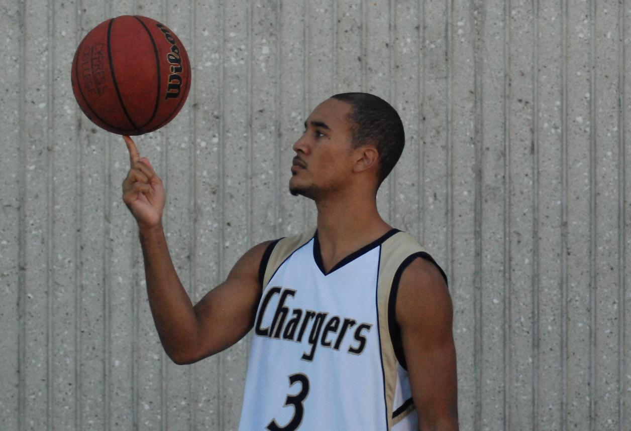 Potts moved to #5 all-time Charger scoring list