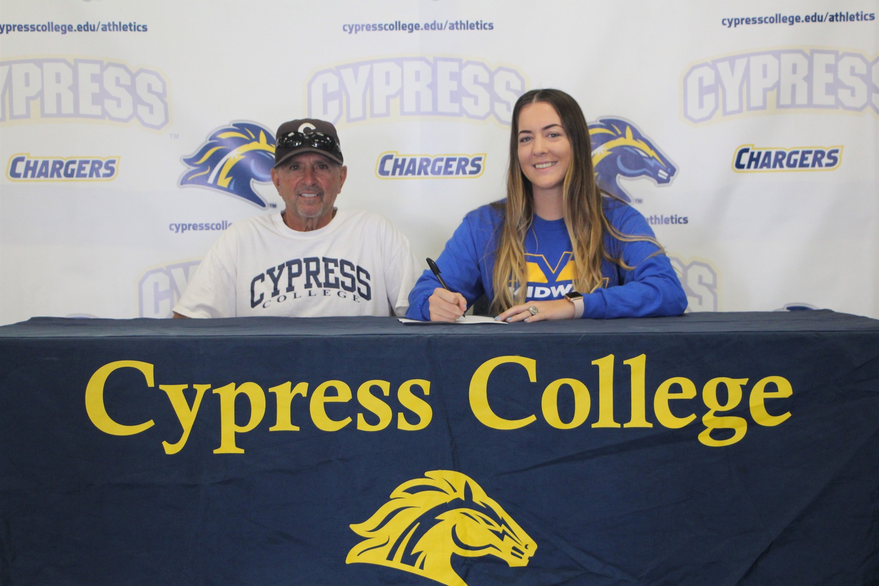 Cypress Softball's Kellee Ross Accepts Scholarship Offer from Midway University