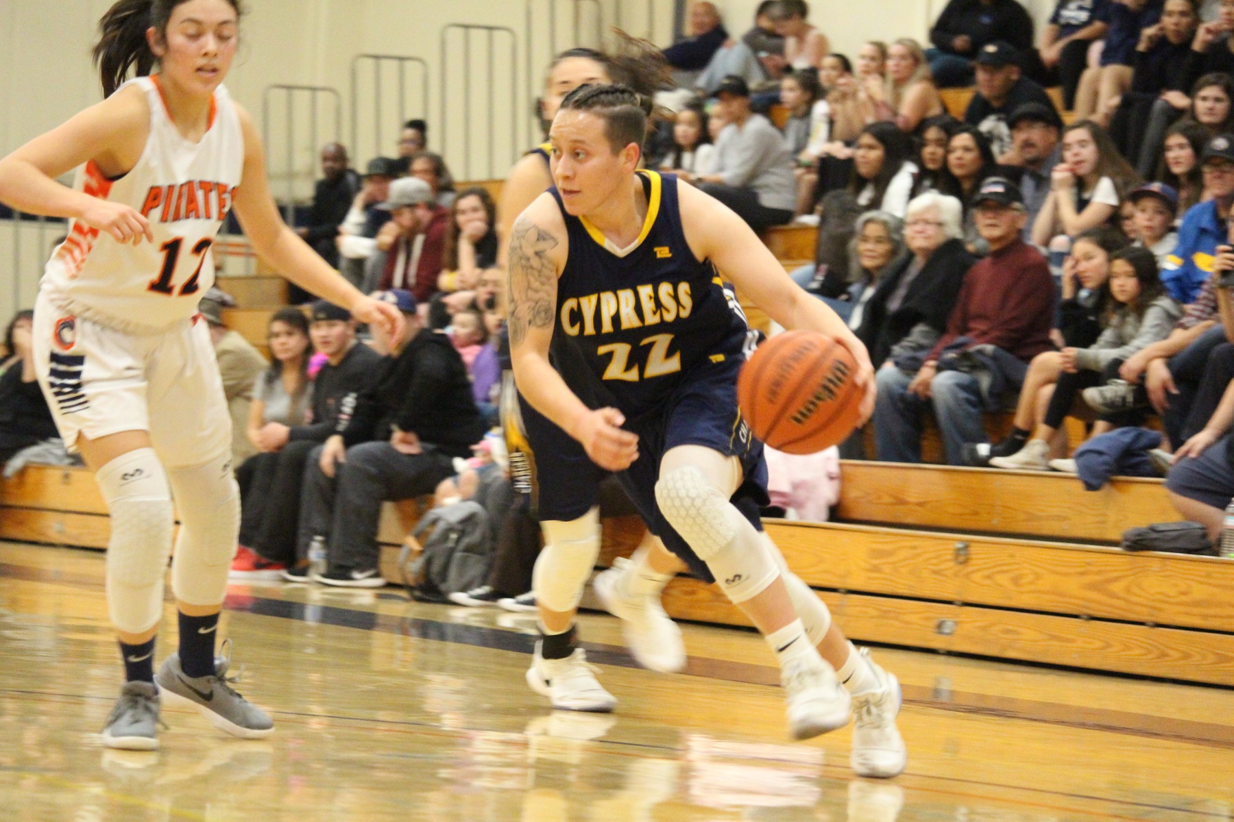 Lady Chargers Cruise Past Pirates, 72-51