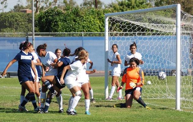 Women’s Soccer Shuts Out Irvine Valley, 3-0