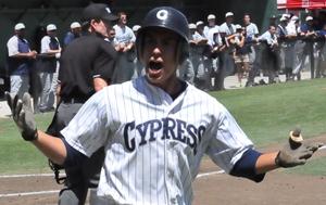 Chargers continued their offensive assault at State, beating Fullerton 10-2