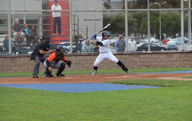 Gnesda Grand Slam Leads Chargers over Ventura, 11-4