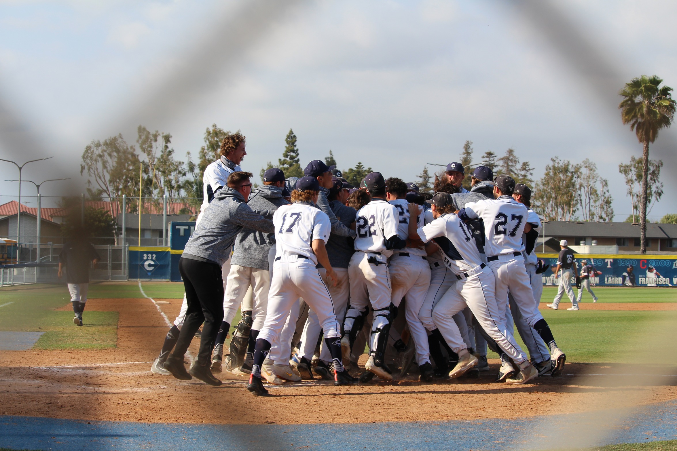 Ryan Maciel Walks It Off For the Chargers, 4-3