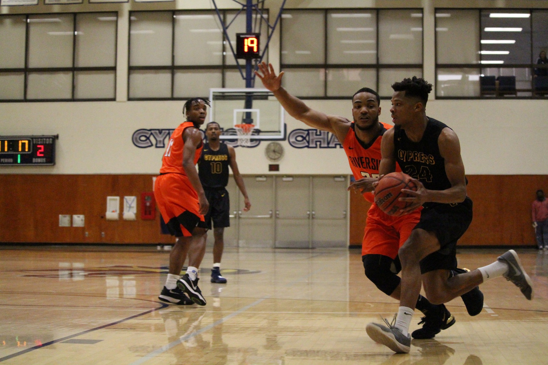 Chargers Close Out Santa Ana at Home, 81-68; Playoff Hopes Alive