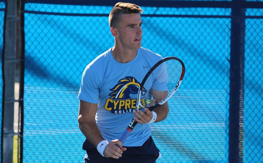 Chargers Drop Close Match to Concordia, 4-5