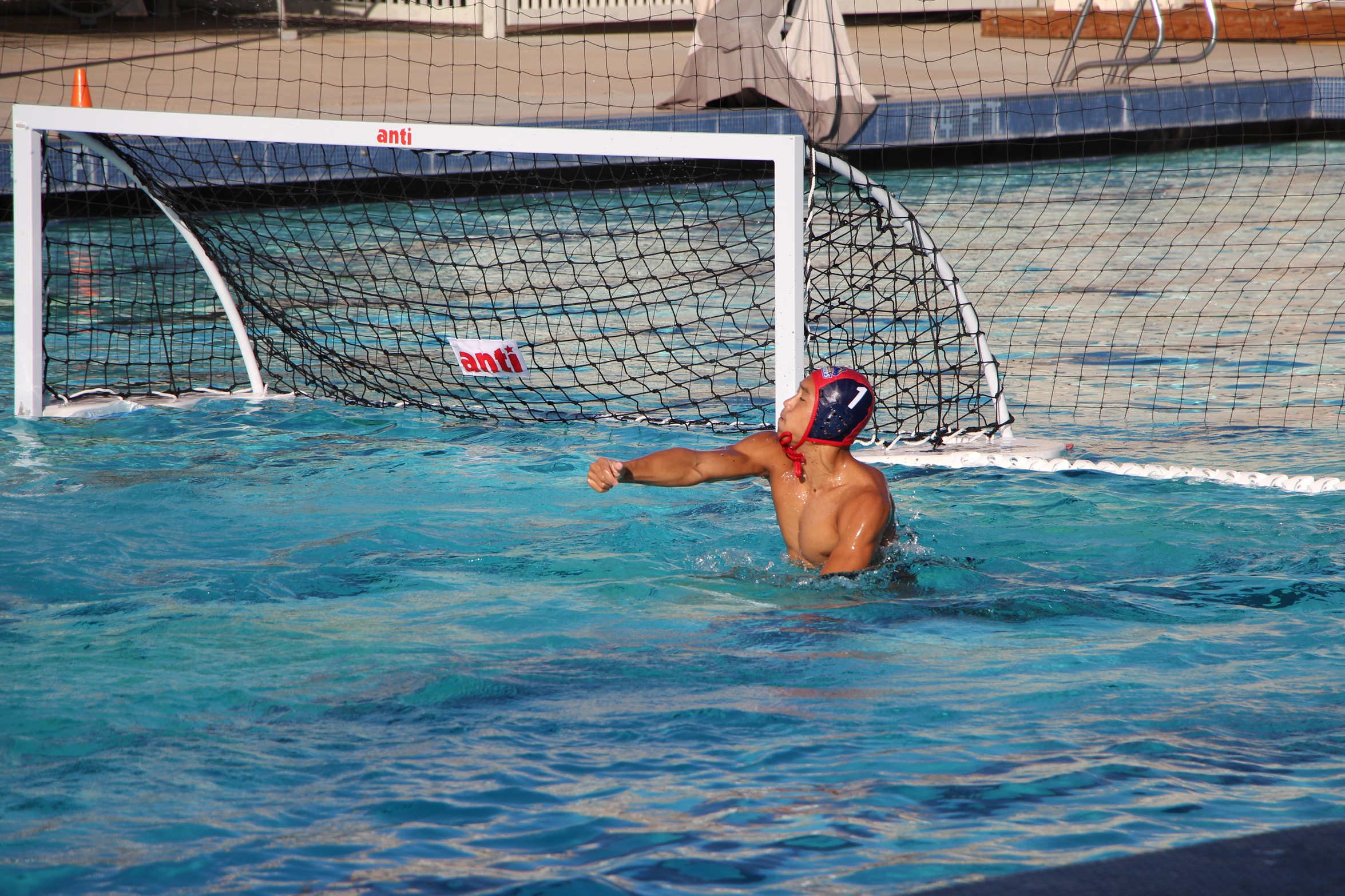 Men's Water Polo Wraps Up Season in Victory Over Fullerton, 23-3